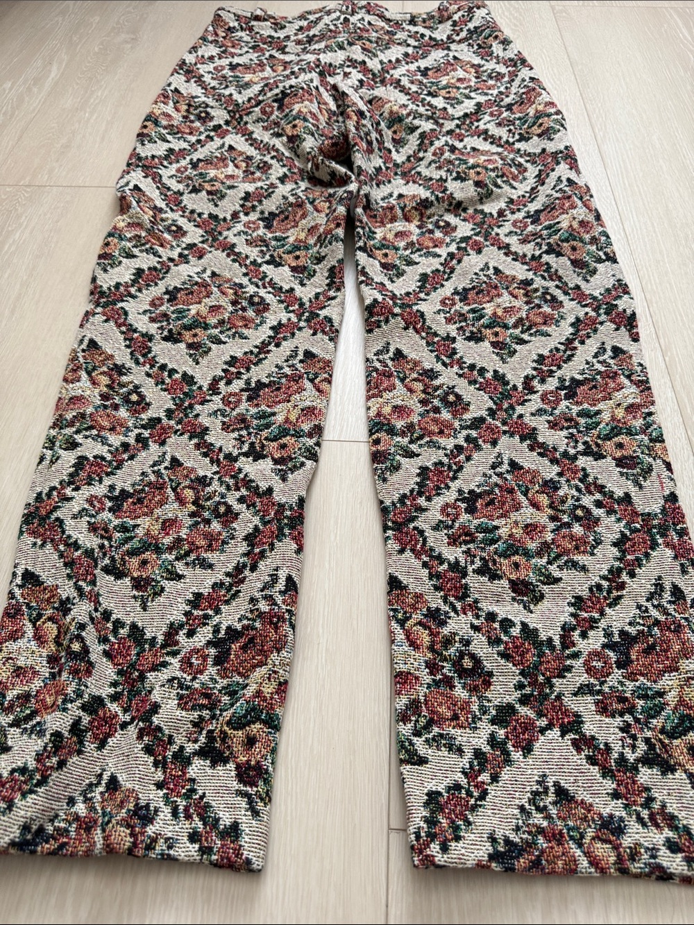 Tanner Fletcher Straight-Leg Floral Tile Print Pants in Cream - Picture 13 of 13